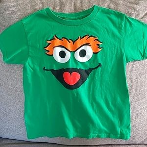 Sesame Street Oscar the Grouch T-shirt